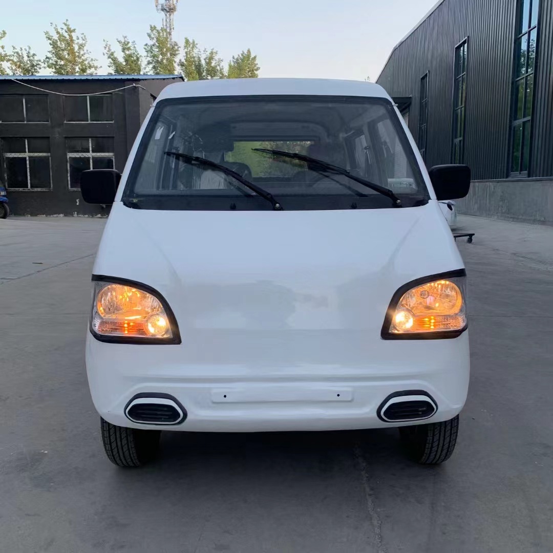 Van Shandong camión eléctrico camión eléctrico de cuatro ruedas camión eléctrico vehículo multipropósito