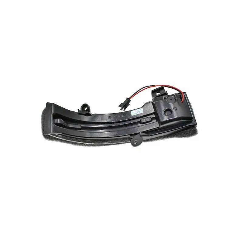 Aplicable a Mitsubishi Outlander espejo retrovisor carcasa de luz de dirección espejo retrovisor barra de luz de dirección espejo retrovisor LED cubierta de luz lateral