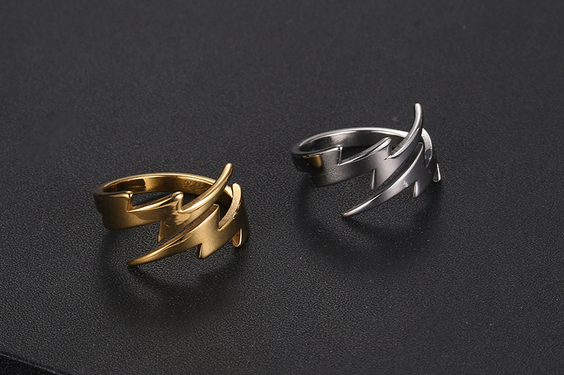 6g Weight Rings Classification 11, 12, 6 Ring Size 1 Piece Quantity Holiday, Daily Occasion Titanium Steel Material Lightning Pattern Men's Gender Polishing Design Simple Style Style Simple Style Lightning Titanium Steel Polishing Men's Rings 3