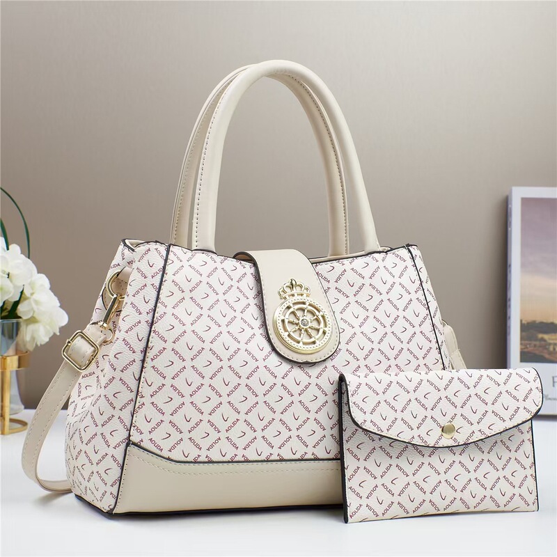 2024 New Women's Bag Fashion All-match Casual Western-style Simple Fashion High-end Large-capacity Shoulder Crossbody Bag