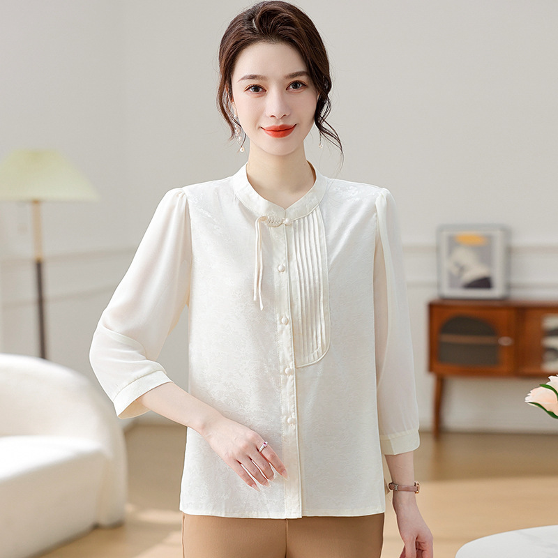 New Chinese Style Mother Spring Dress Seven-sleeve Ice Silk Shirt 2025 New Middle-aged and Elderly Women's Summer Foreign Elegant Small Shirt New Chinese Style Mother Spring Dress Seven-sleeve Ice Silk Shirt 2025 New Middle-aged and Elderly Women's Summer Foreign Elegant Small Shirt