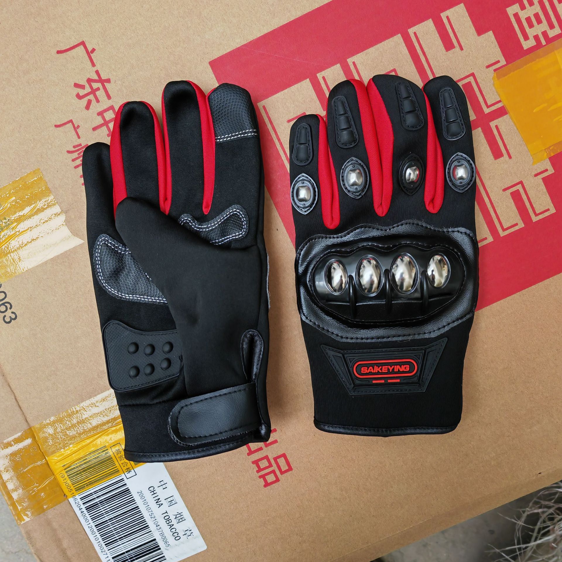 Guantes tácticos de defensa de cinco dedos al aire libre de acero inoxidable resistente a la caída y al desgaste, motocicletas de medio dedo largo