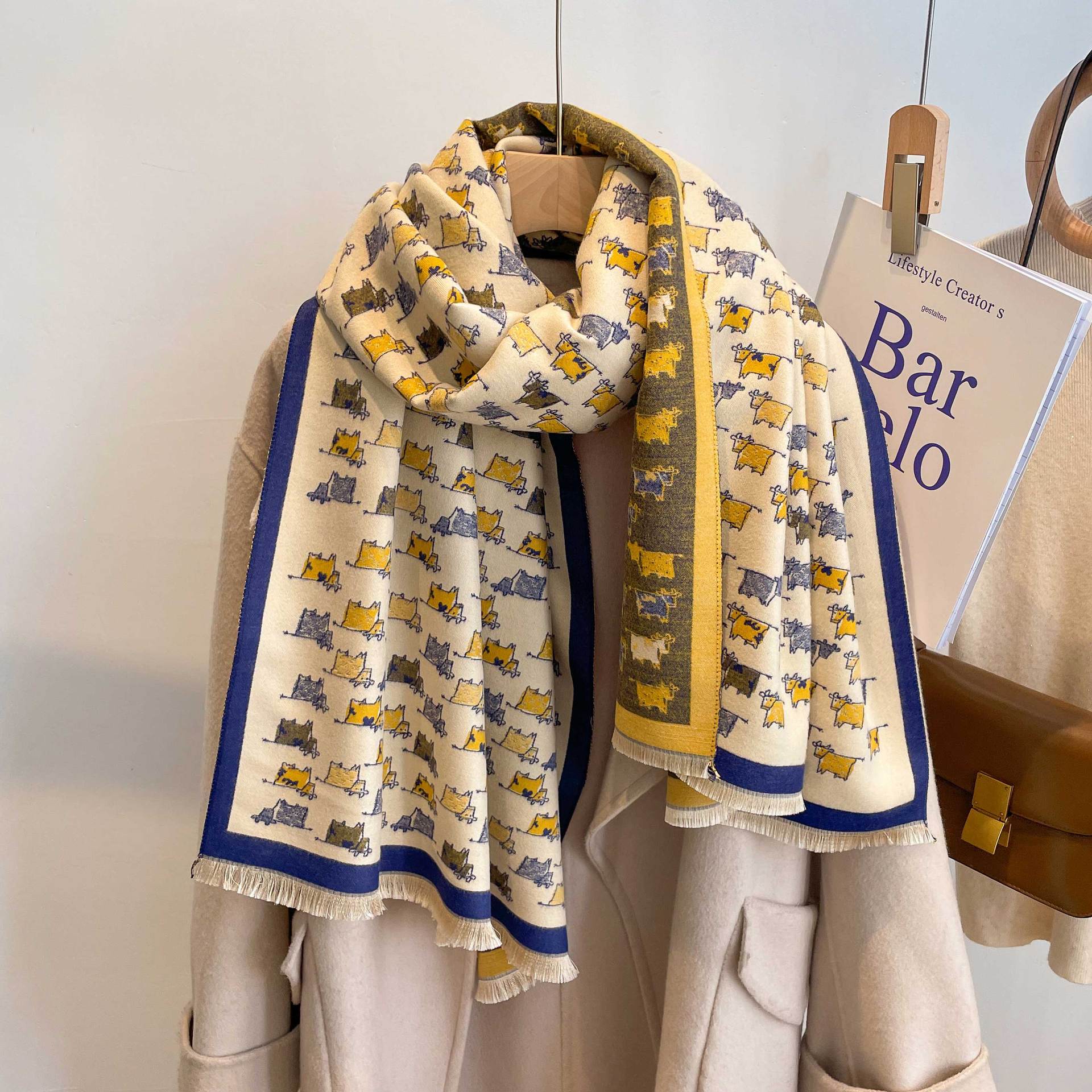 2022 herbst und Winter Neue Stil Imitation Kaschmir Schal frauen Vielseitig Verdickt und Warme Nordischen Stil Kalt und_voghion.com
