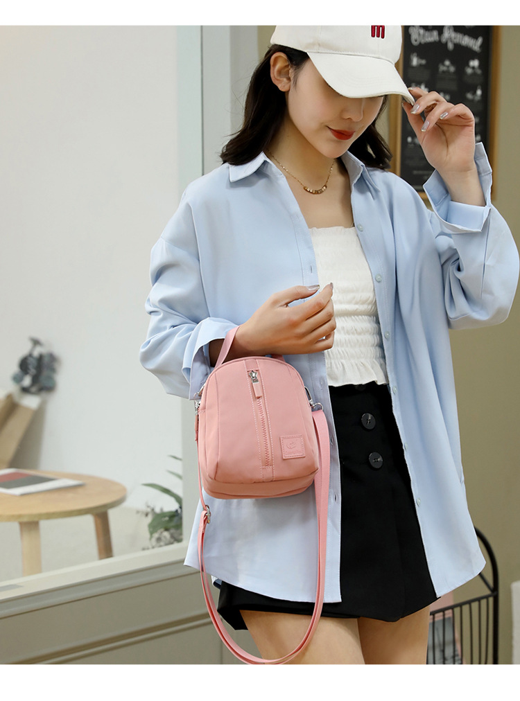 2025 New stylish Korean-style single-shoulder bag for women, versatile crossbody phone bag, nylon waterproof women's crossbody bag undefined