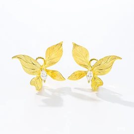 戒指;项链;耳环