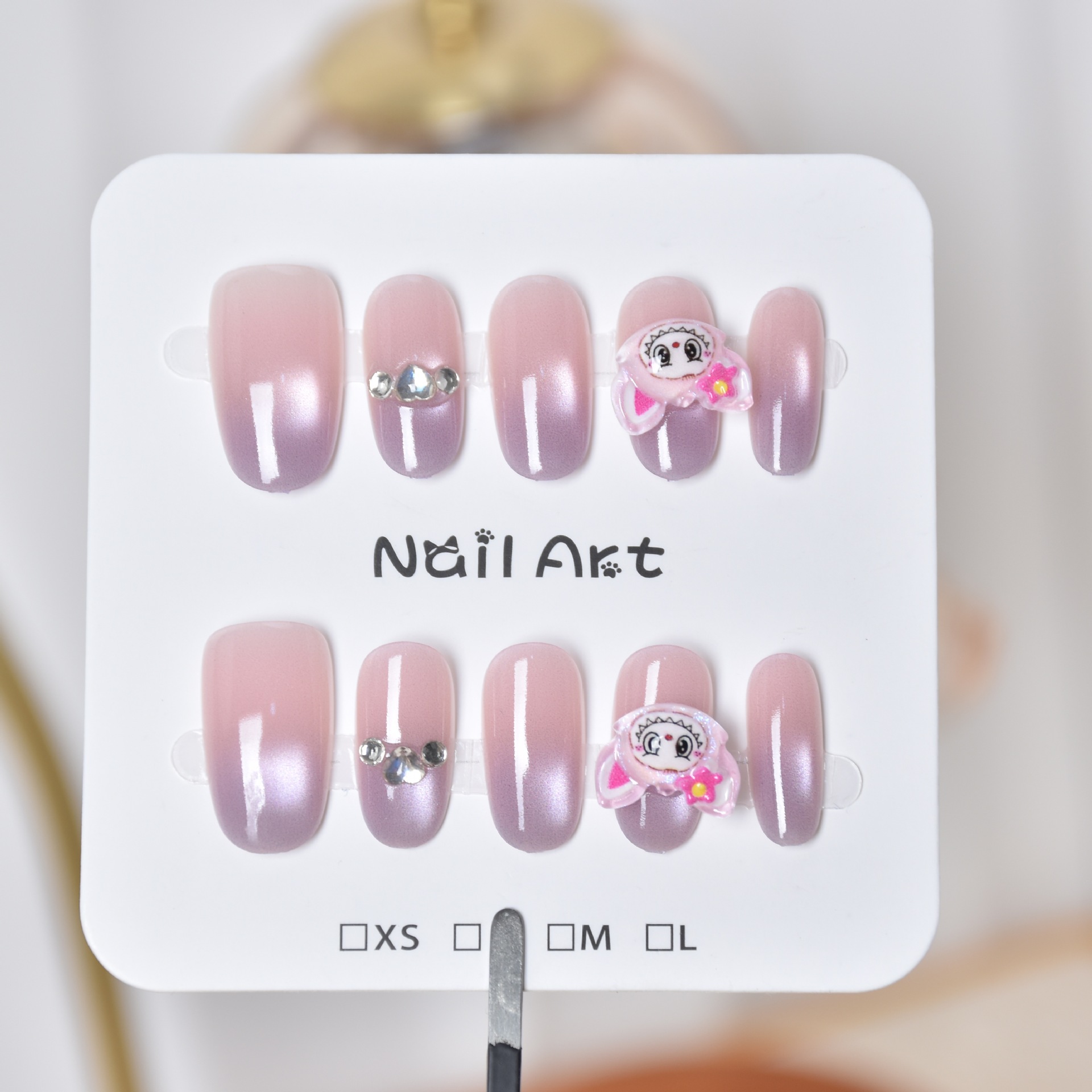 Nuevos lindos ojos de gato de dibujos animados prefabricados para usar parches de manicura estereoscópicos tela de lona púrpura para usar productos terminados de uñas