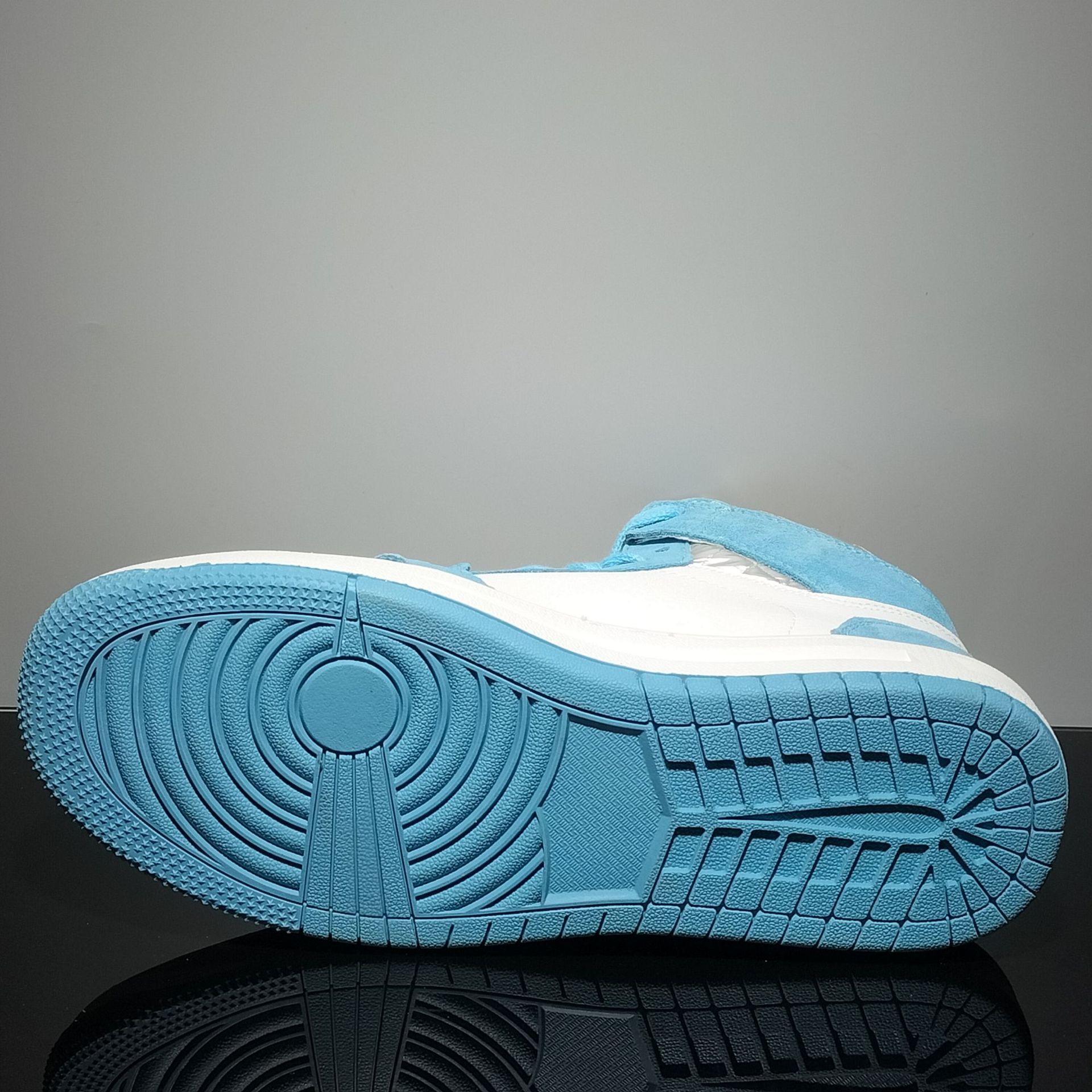 Tênis de skate de cano alto em couro legítimo masculino retro_voghion.com