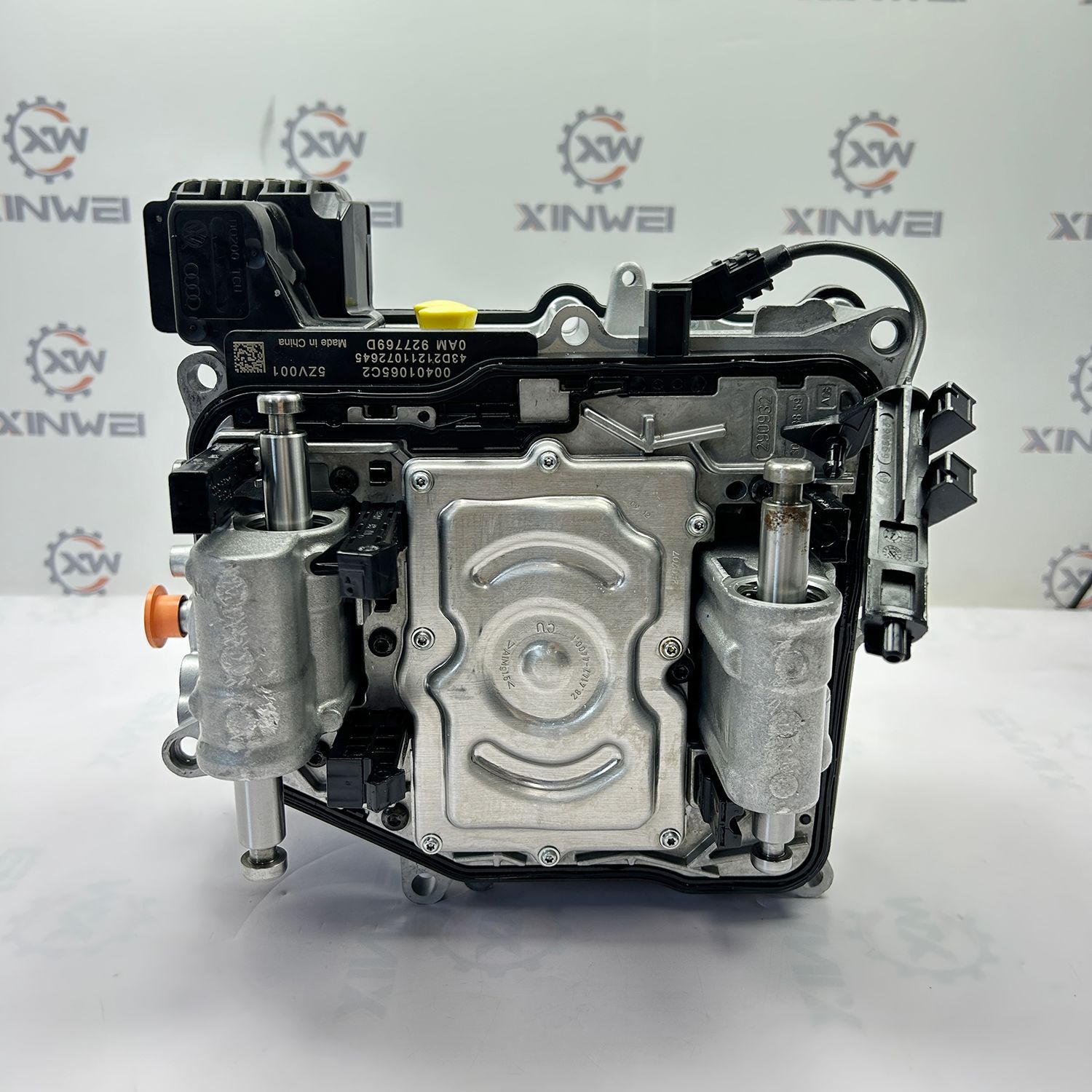 Suitable for Volkswagen, Audi, and Skoda 0B5927156E transmission control module valve body