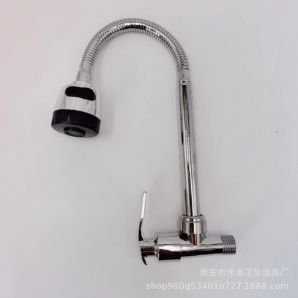 Трансграничный настенный универсальный одиночный смеситель для холодной воды, вращающаяся раковина для овощной раковины, одиночный смеситель для холодной воды, смеситель для умывальника