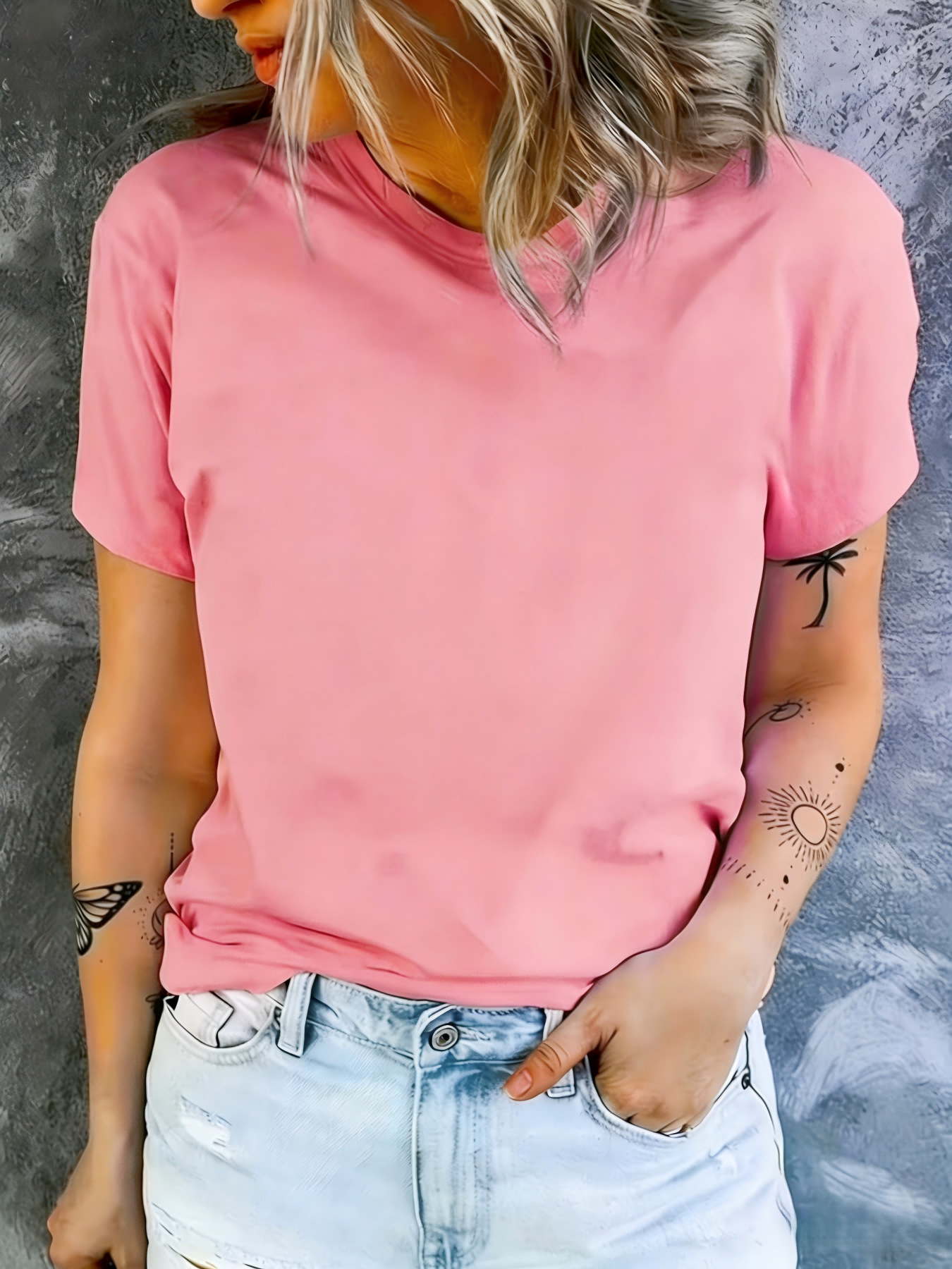 Fábrica de mangas cortas de mujer distribución transfronteriza mayorista al por mayor camiseta de verano fresca ocio interior al aire libre diy