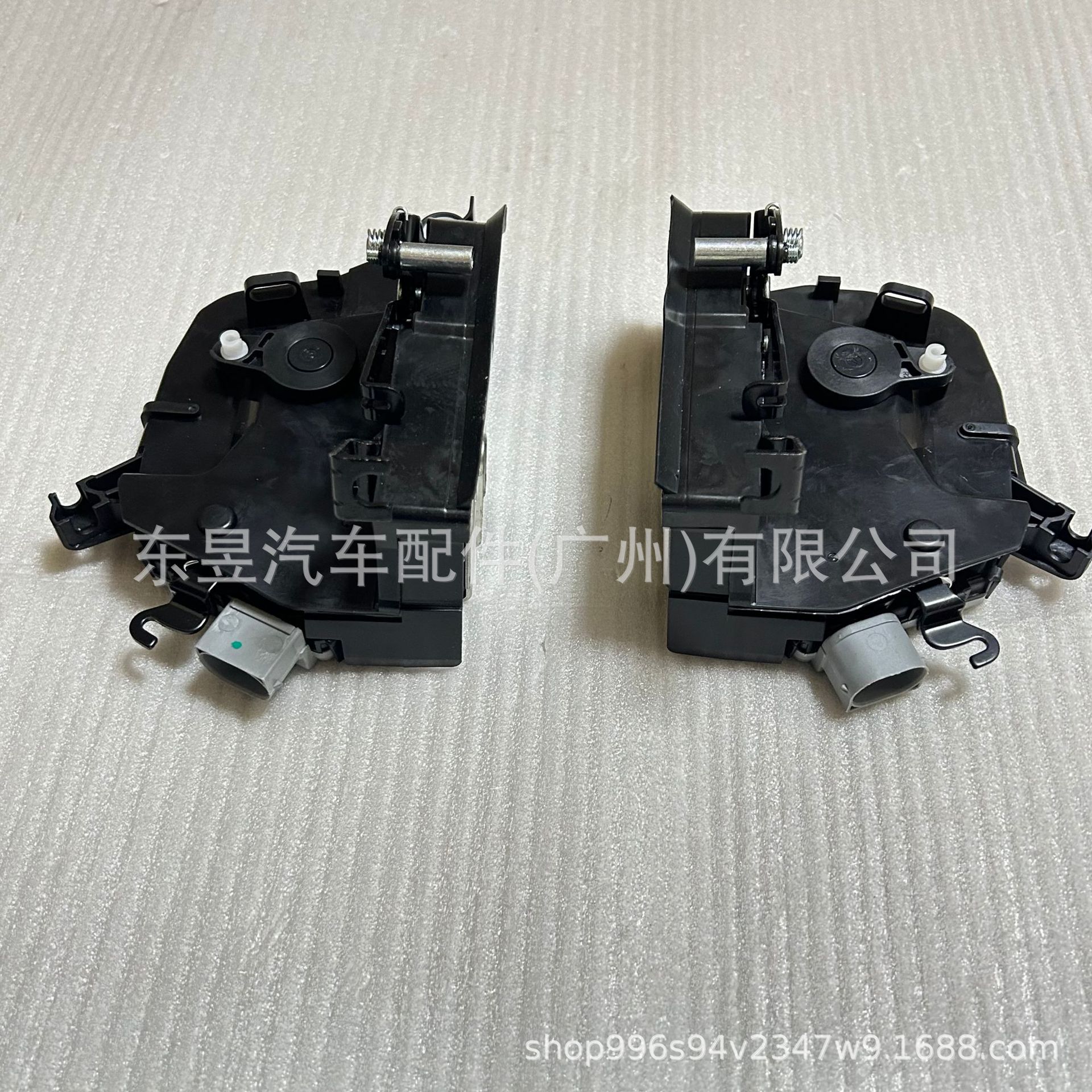 Suitable for BMW E46 325Ci/330Ci/M3 door lock block 51217011247 51217011250