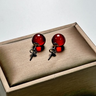 10mm Natural Blood Pepper S925 Silver Earrings wine red Temptation Simple and Generous All-match Water Purification high quality