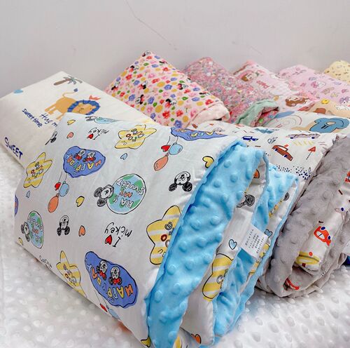 Winter and Spring Baby Thick Bead Blanket Children's Fleece Cover Breathable Cotton Cartoon Pack Newborn Milk Wool Quilt