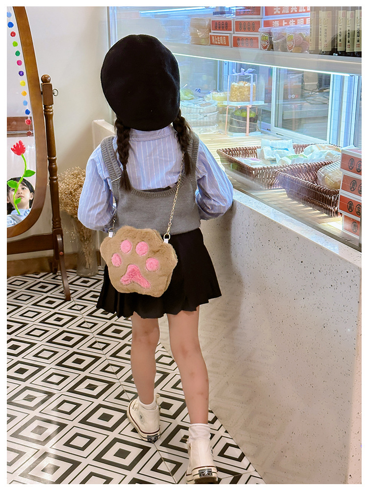 2024 New Korean plush single-shoulder crossbody pocket change children's bag, cute baby holding chain small bag for girls undefined