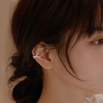 蝴蝶结无耳洞耳骨夹耳饰小众韩国女生网红东大门微镶锆石交叉耳夹