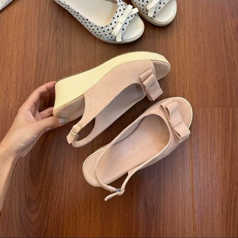 Женские сандалии с открытым носком на небольшом каблуке, летний стиль 2025, плетеные, на толстой подошве, повседневные ретро-римские сандалии