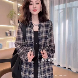 女式T恤;连衣裙;女式衬衫