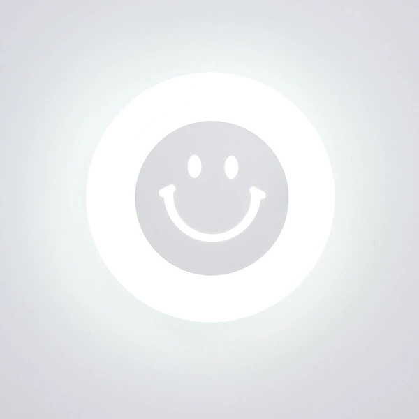 Smile face USB small night light (bright color)