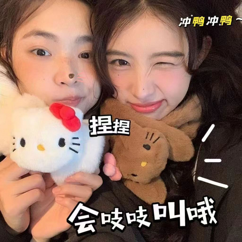 キーキーはカップルのかわいいkitty猫マフラー少女心ins百合学生が防寒の新型マフラーに乗っている|undefined