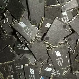 陶瓷电容器;集成电路;游戏手柄