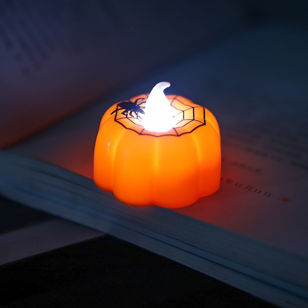 Halloween pequeña lámpara de calabaza ojo triángulo tela de araña patrón de vela lámpara de escritorio decoración de decoración de decoración de props