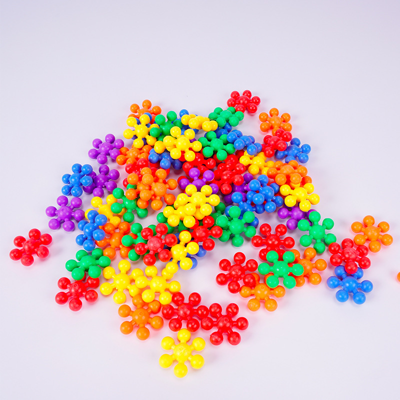 Bloqueo de ciruela esférico sensorial de los niños mano-ojo coordinación de inserción y inserción giratoria área de construcción de jardín de infantes juguete de ensamblaje inteligente