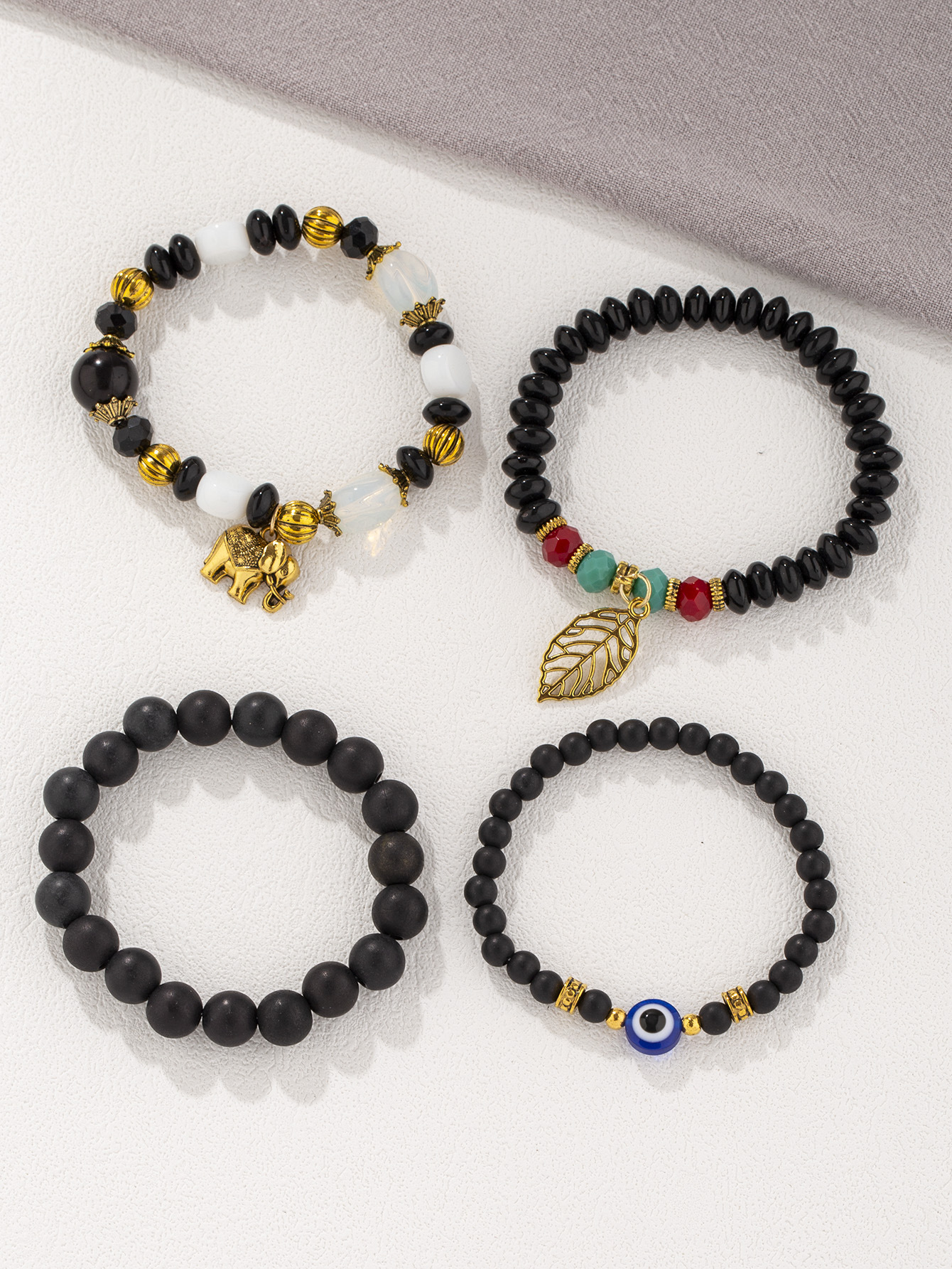 51g Weight Alloy Pendant Material Bracelets Classification Beads Chain Material 1 Set Quantity Holiday, Daily, Street Occasion Alloy, Glass Material Leaf, Elephant Pattern Women's Gender Beaded, Plating Design Casual, Retro, Simple Style Style Casual Retro Simple Style Leaf Elephant Arylic Alloy Glass Beaded Bracelets Wholesale 15