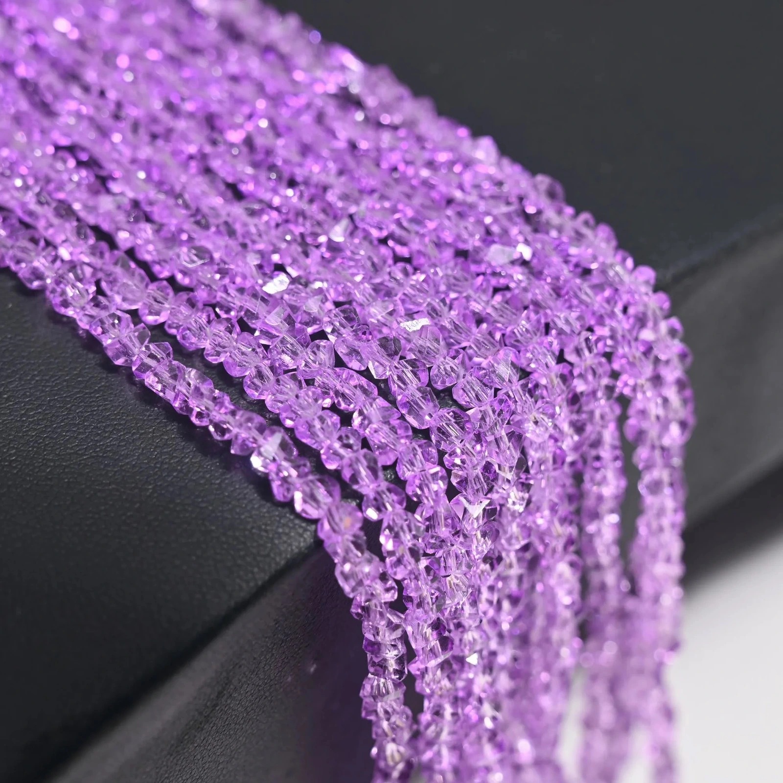 Collar de perlas de cristal de diamante de cristal triangular de 4 mm collar de perlas sueltas de bricolaje artesanal accesorios de ropa accesorios de cadena de teléfono móvil accesorios de cadena de teléfono móvil image 9