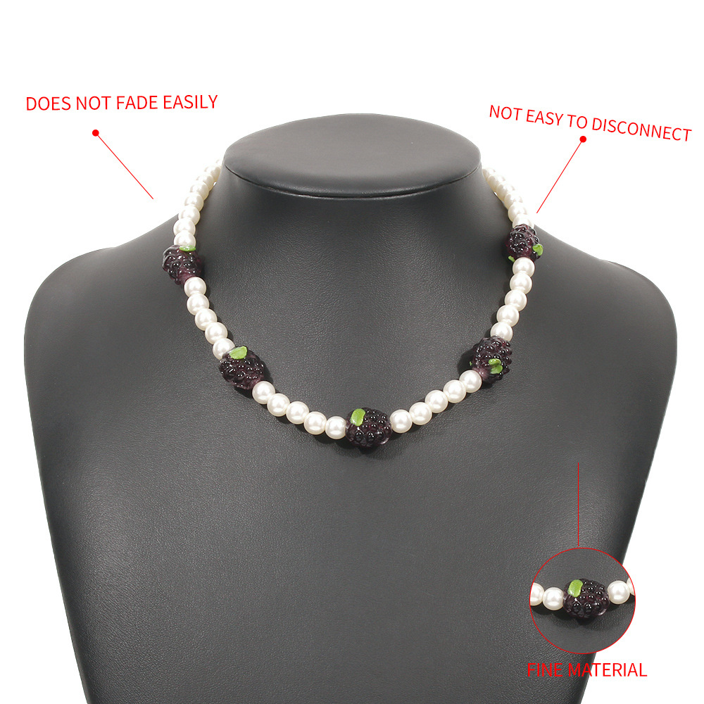 Wholesale Jewelry Grape Shape Geometric Imitation Pearl Beaded Necklace Nihaojewelry display picture 5