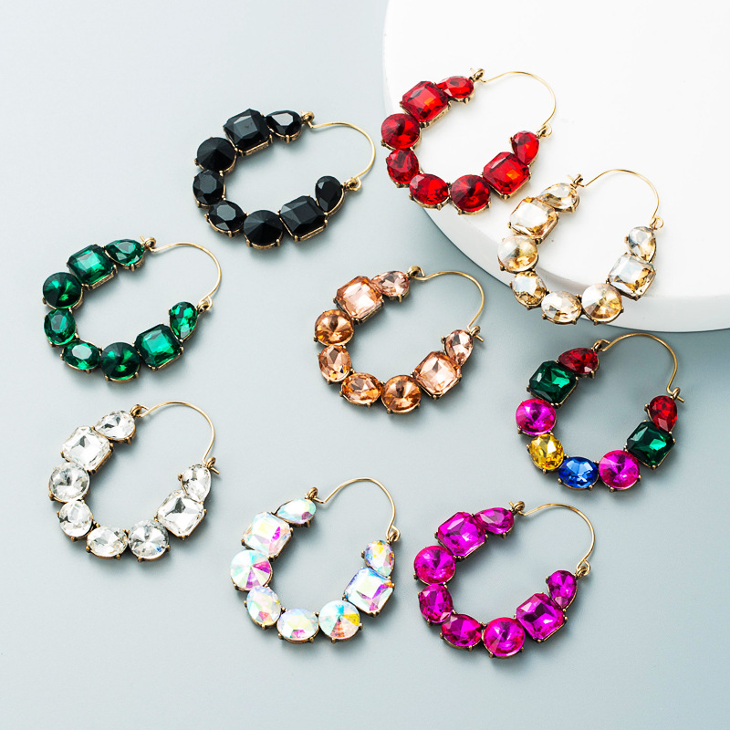 Fashion Geometric Inlaid Color Rhinestone Hollow Earrings Wholesale Nihaojewelry display picture 2