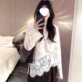 氛围感钩花V领蕾丝衫女秋冬新款超好看宽松百搭显瘦打底上衣