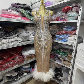 重工生日无袖水钻露背V吊带羽毛礼服宴会活动写真优雅礼服