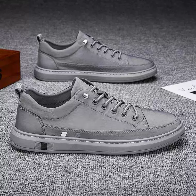 Black trend universal breathable sneakers, casual footwear, wholesale