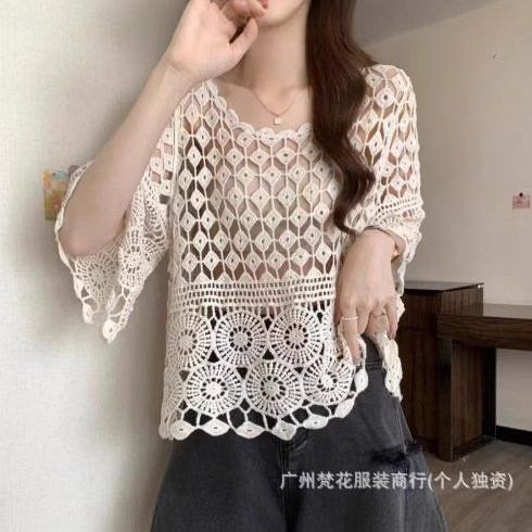 New Summer Fresh Style Hollow Lace Top Sun Protection Clothing Three-Quarter Sleeve Short Air-Conditioned Shirt Jacket Outer Blouse