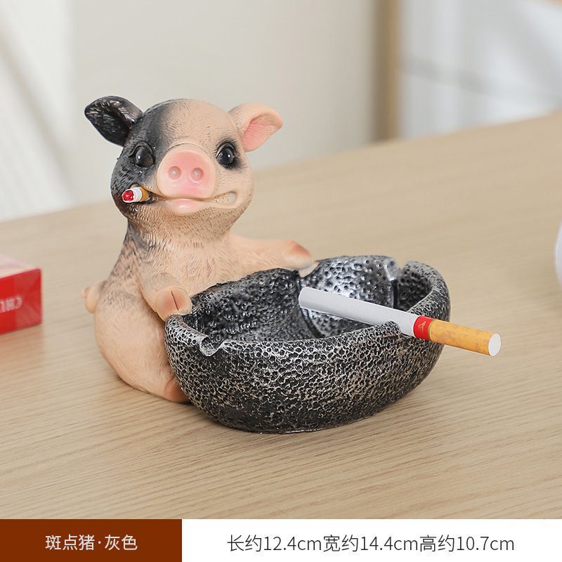 공을 들고 있는 돼지(검은색) - 럭비공(은색)