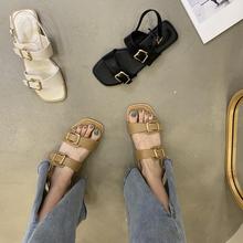 平底鞋罗马风凉鞋2021年新款女夏一字扣休闲INS潮沙滩鞋海边凉拖