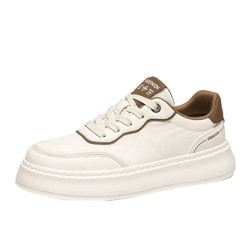 Europa lujoso ligero, zapatos de cuero de suela gruesa, zapatos blancos para hombres al aire libre, zapatos de skate casuales de moda universal