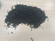 填充型足球场充草颗粒黑色橡胶充草1---3MM人造草坪SGS认证