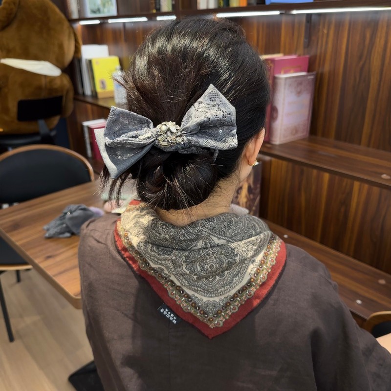韩版发抓新品灰色布艺蝴蝶结鲨鱼抓夹蕾丝拼接布艺扎马尾发圈发绳|undefined