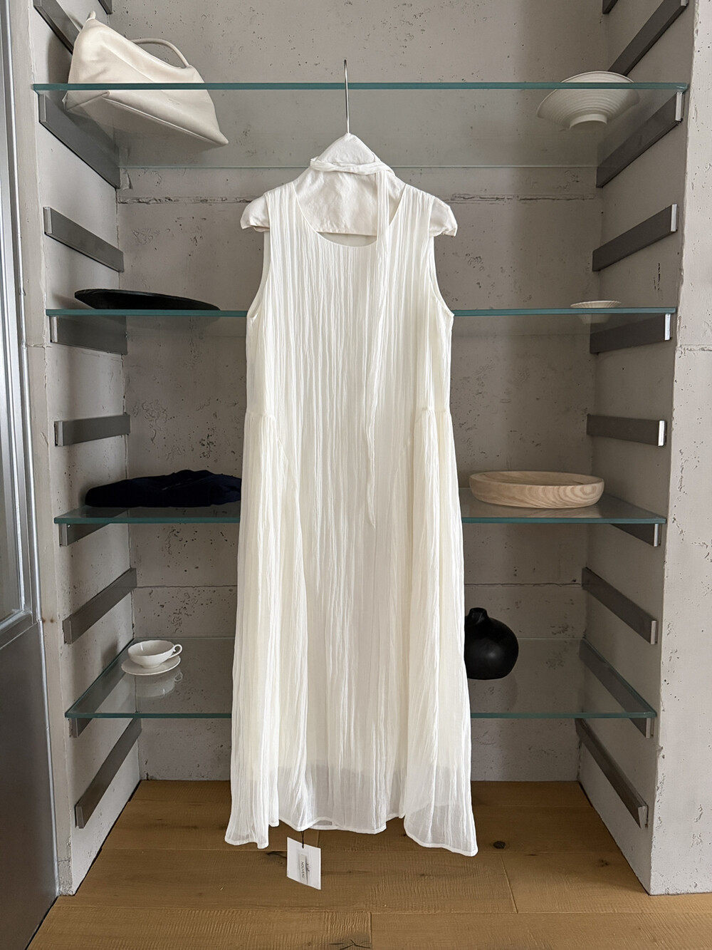 Đầm maxi nữ không tay chất liệu Tencel phong cách nghỉ dưỡng Hàn Quốc — trắng sữa, Bột cam, xanh lá cây chi tiết 18