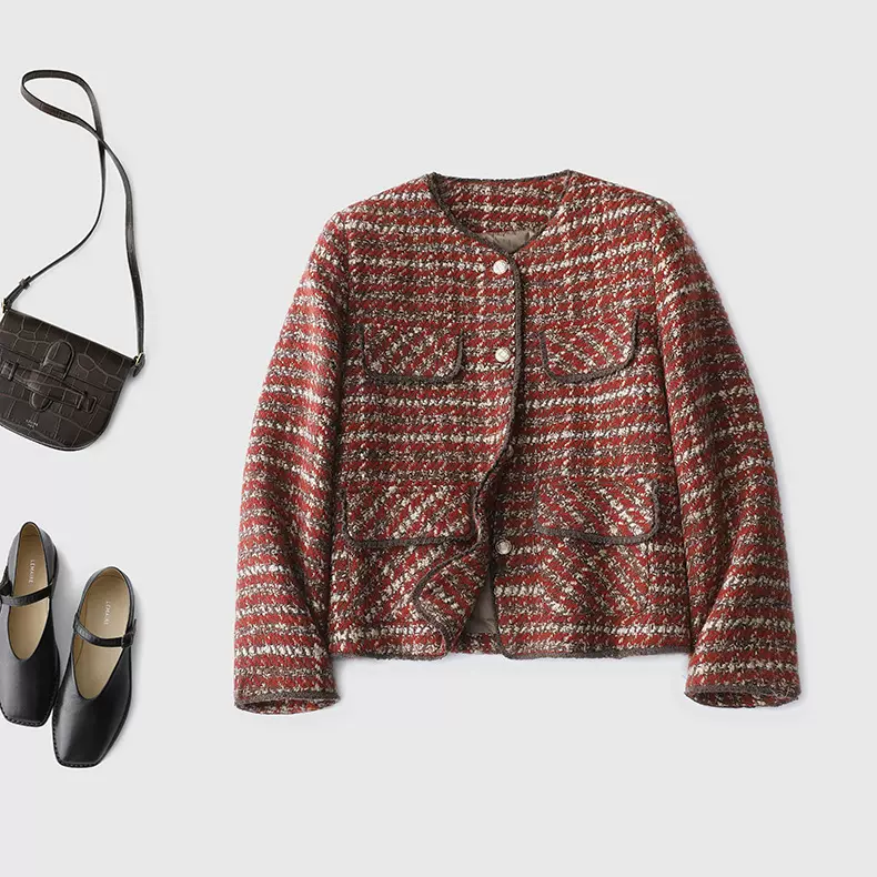 新年战袍 复古又贵气的红色小香羽绒服 高端羊毛粗花呢90%绒子