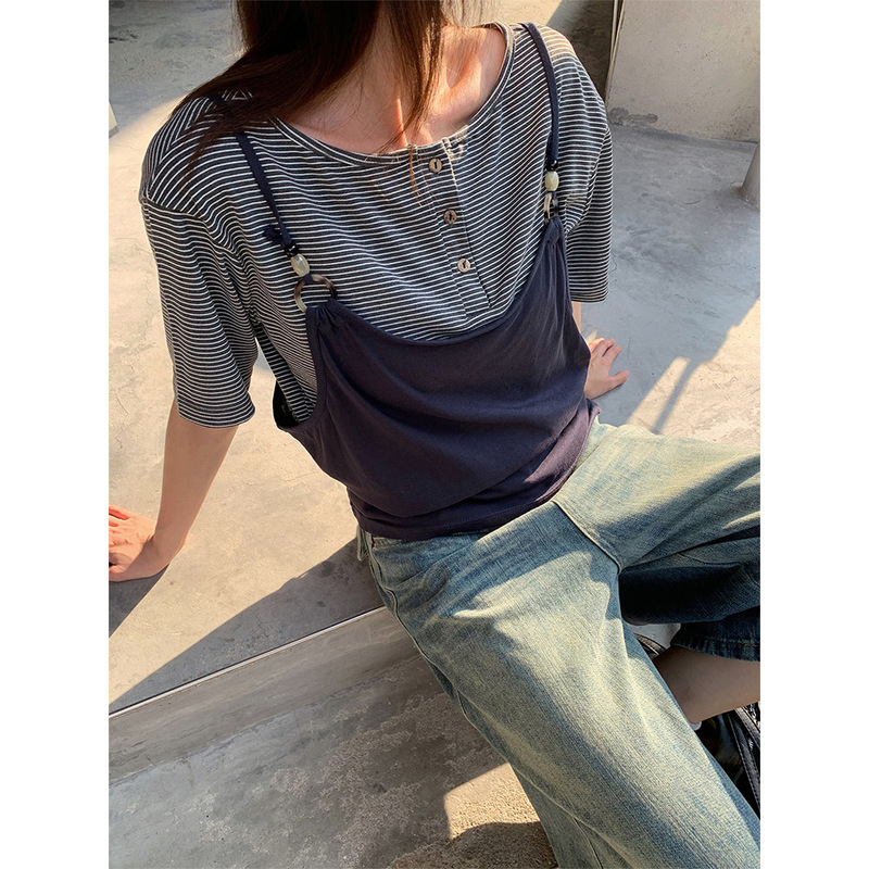 Yuyi retro color-blocked striped two-piece layered short-sleeve T-shirt for women, summer loose and casual off-shoulder top 70036 Yuyi retro color-blocked striped two-piece layered short-sleeve T-shirt for women, summer loose and casual off-shoulder top 70036