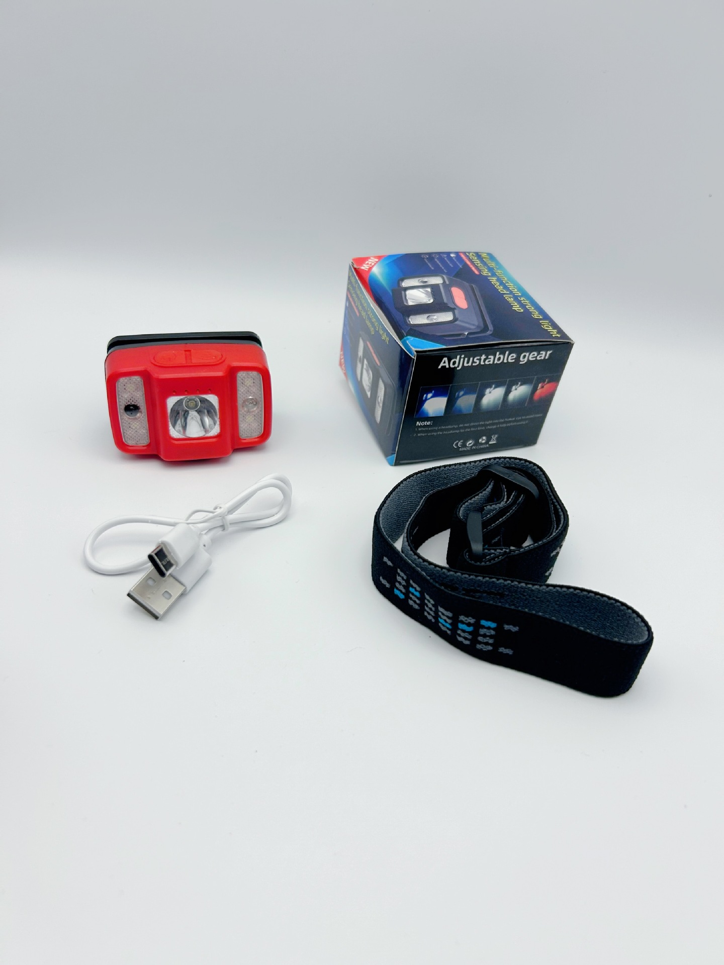 La fuente de productos de fábrica tipo c carga conveniente LED luz roja faro de pesca súper fuerte para esperar la electricidad, la pesca nocturna al aire libre se puede detectar