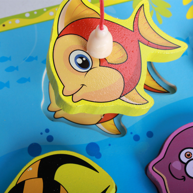 Nuevo rompecabezas de madera para niños juguetes ensamblados 50 piezas de pista de madera pequeño tren de vía de 8 palabras