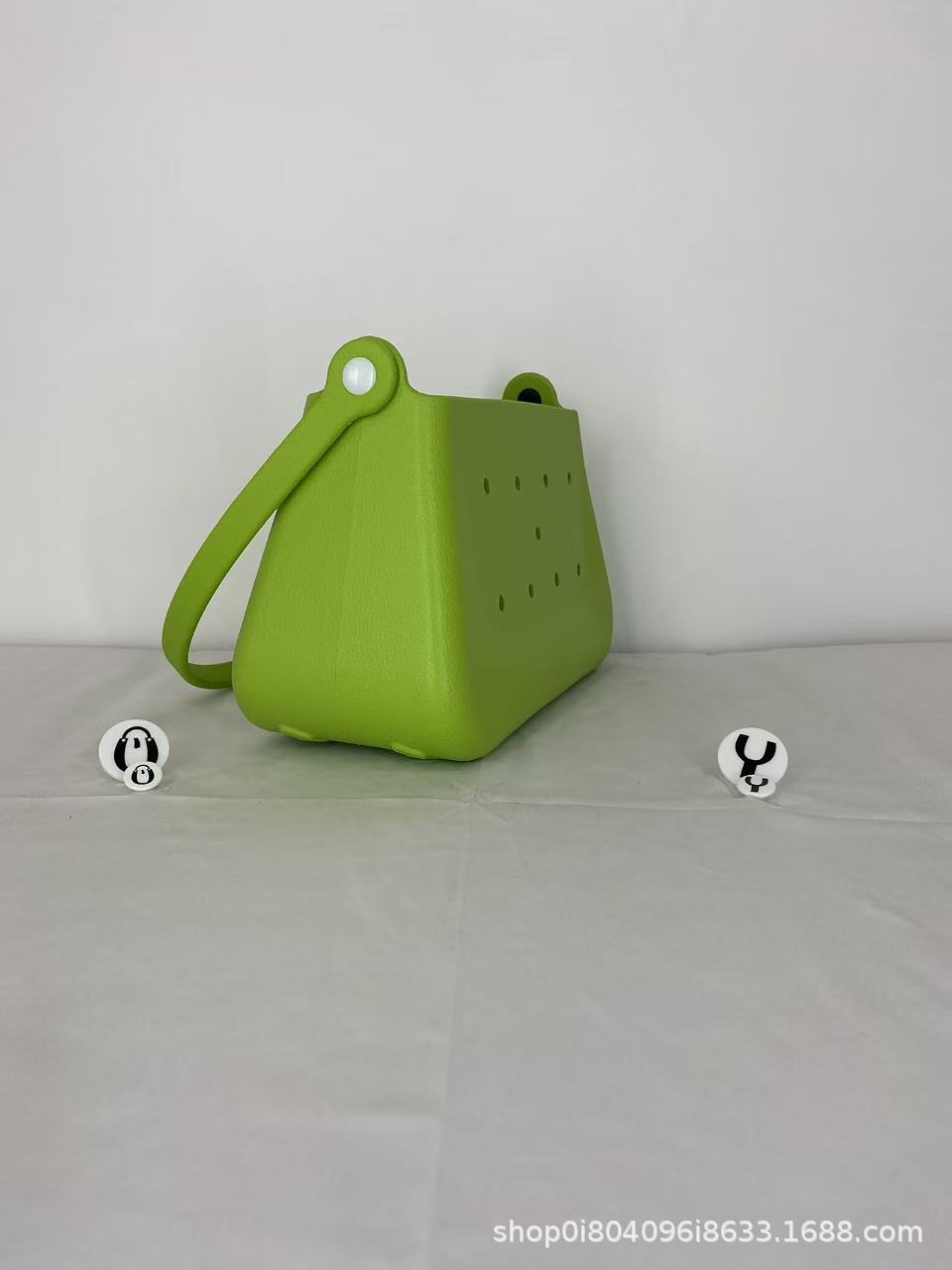EVA Handtasche mit Tragegriff, Trend-Kosmetiktasche mit Lochdesign, Schultertasche, DIY-fähig, Cartoon-Zubehör, Umhängetasche, Lagerbestand verfügbar