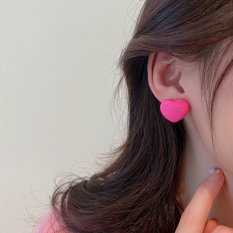 Holiday, Daily Occasion Alloy Material 1 Pair Simple Style Classic Style Heart Shape Plating Alloy Ear Studs