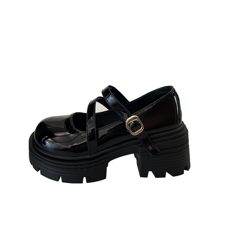 페이턴트 가죽 블랙