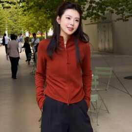 仅用于产品展示勿拍-红色立领正肩长袖卫衣女2026款秋冬内搭外穿