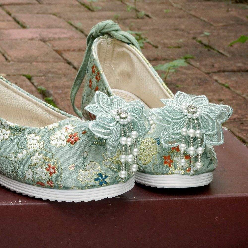 古风汉服鞋子女绣花鞋内增高古装汉元素明制唐制中国风搭配马面裙