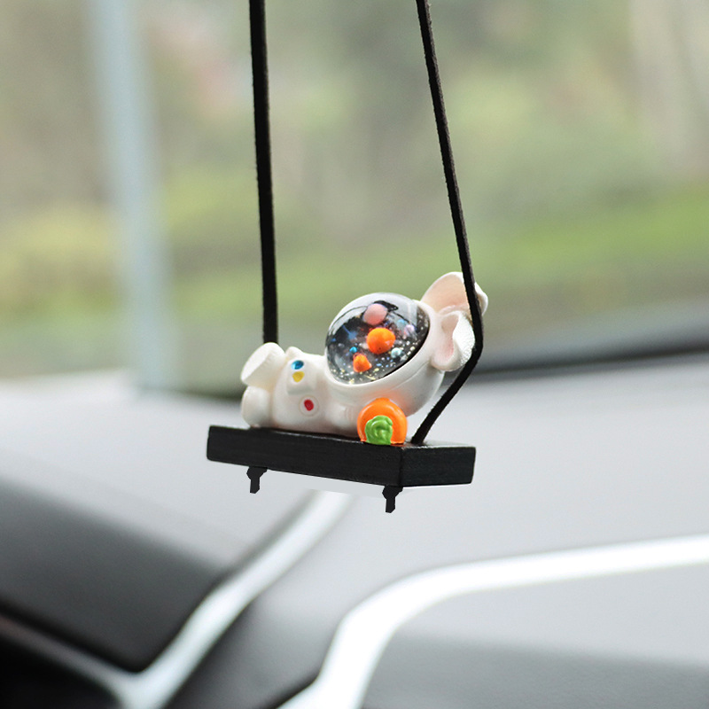 Wholesale a generation of creative astronaut car accessories car hanging car interior pendant car pendant car Crane
